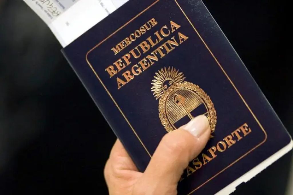 Cuánto cuesta renovar el pasaporte tras el 280% de aumento y la nueva opción para tenerlo en 24 hs