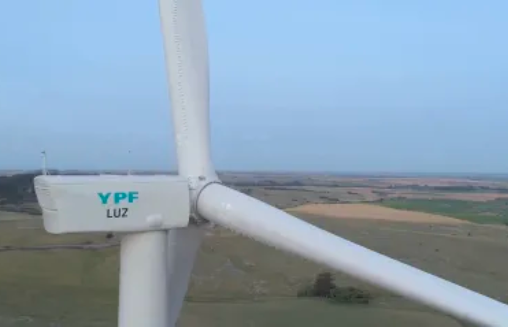 YPF Luz: cómo va la obra del parque eólico que tendrá los super generadores 