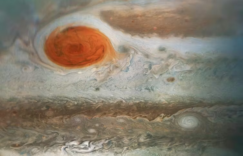 Desvelan que la Gran Mancha Roja de Júpiter tiene el tamaño de la Tierra y se formó hace 190 años